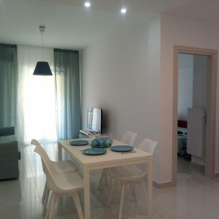 New Apartment Near Metro Larissis In The Centre Of Athens Atenas Exterior foto