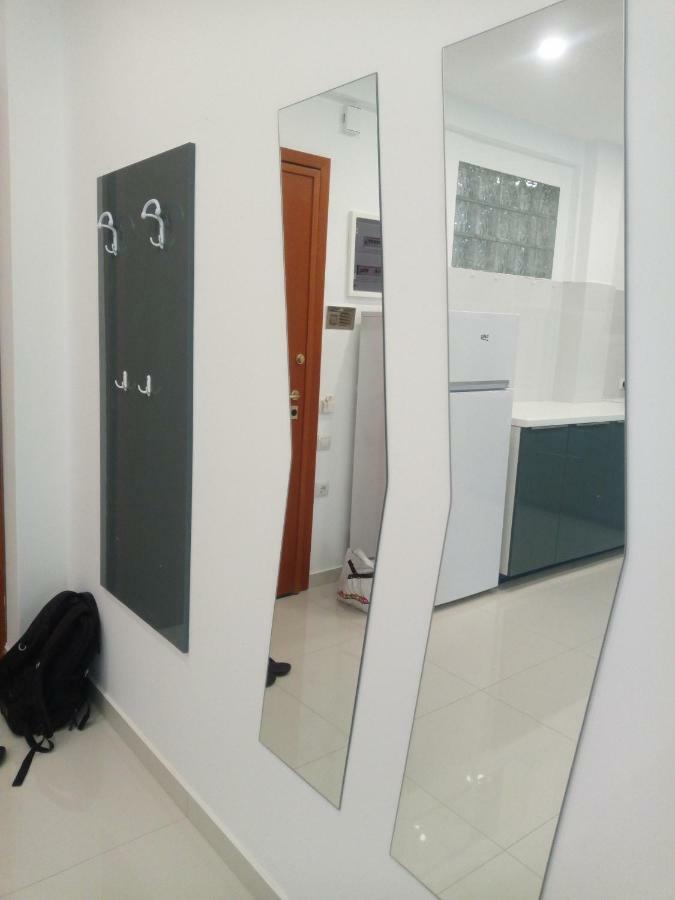 New Apartment Near Metro Larissis In The Centre Of Athens Atenas Exterior foto