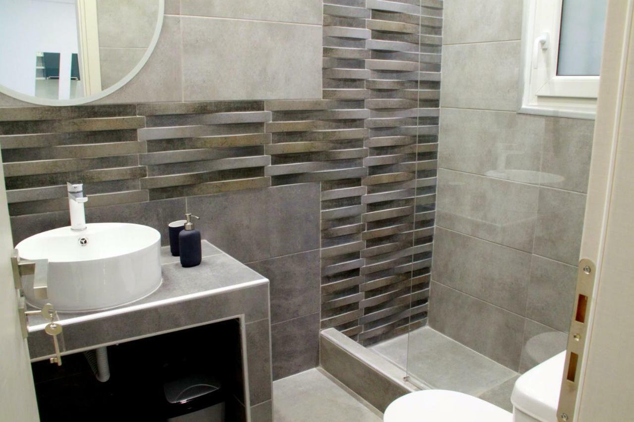 New Apartment Near Metro Larissis In The Centre Of Athens Atenas Exterior foto